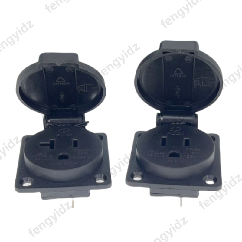 Siyah 125 V 15A 20A IP44 CE Am - Outdoor Power Receptacle incelemesi ve fiyatı